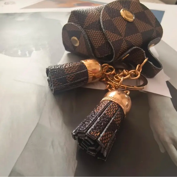 Fox leather Bag shaped key chain - Picture 2 of 7